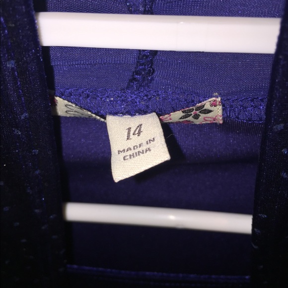 Girl’s Long-Sleeved Velvet Midnight-Blue Dress - Picture 4 of 4